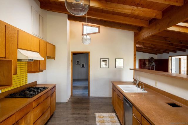 720 W Montecito Way, San Diego, CA 92103