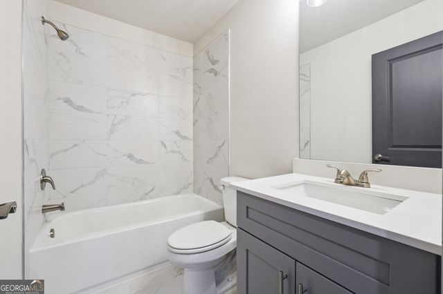 4251 MATISSE Lane 81, Fairburn, GA 30213