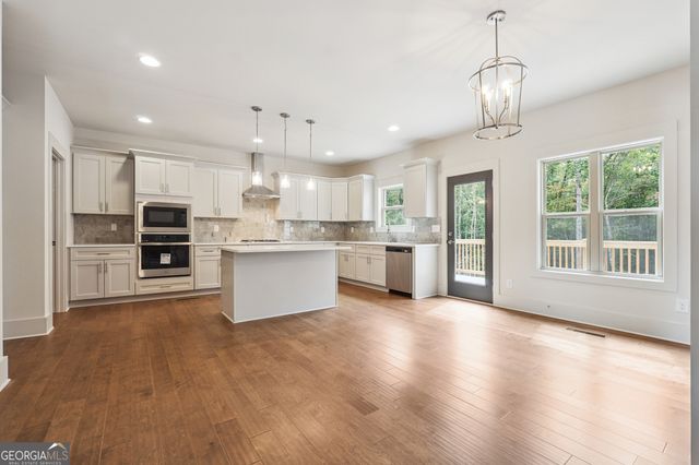 4251 MATISSE Lane 81, Fairburn, GA 30213