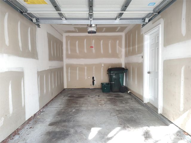 467 Doughton Lane, Charlotte, NC 28217