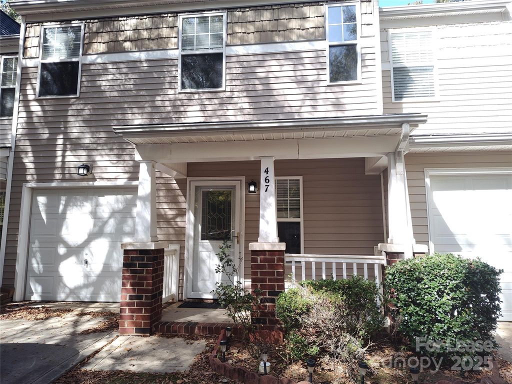 467 Doughton Lane, Charlotte, NC 28217