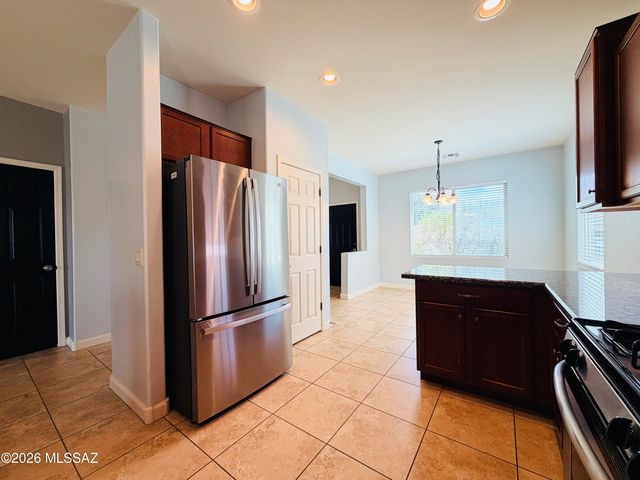 9859 N Crook Lane, Tucson, AZ 85742