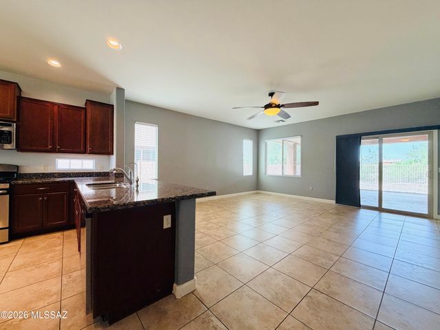 9859 N Crook Lane, Tucson, AZ 85742