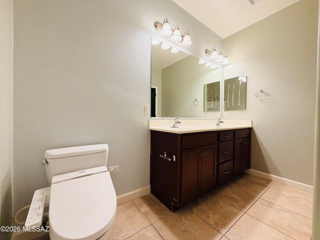 9859 N Crook Lane, Tucson, AZ 85742