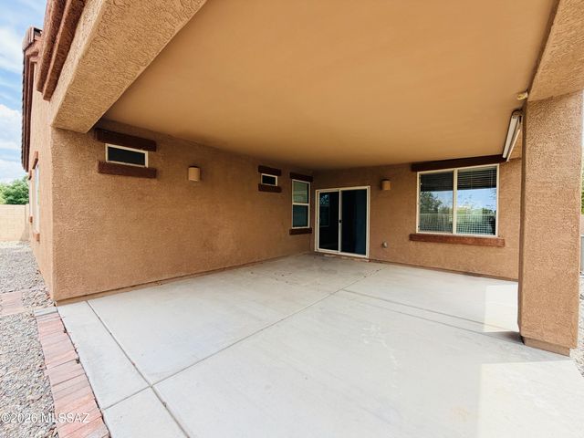 9859 N Crook Lane, Tucson, AZ 85742