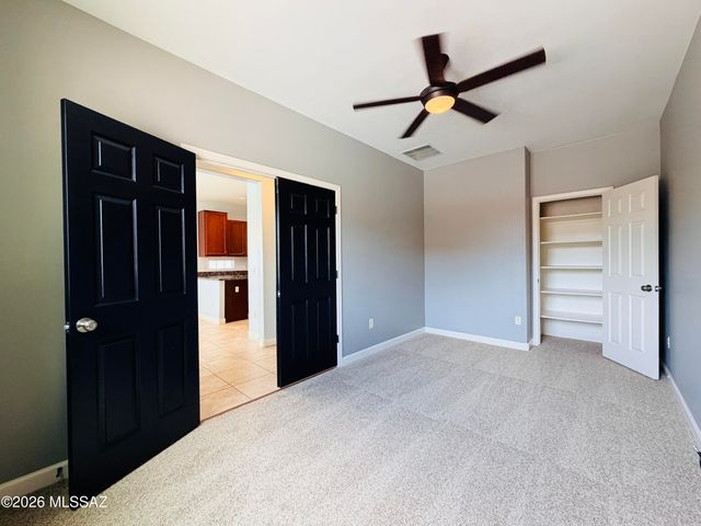 9859 N Crook Lane, Tucson, AZ 85742