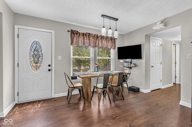 2905 Shadow Lake Drive, Indianapolis, IN 46217