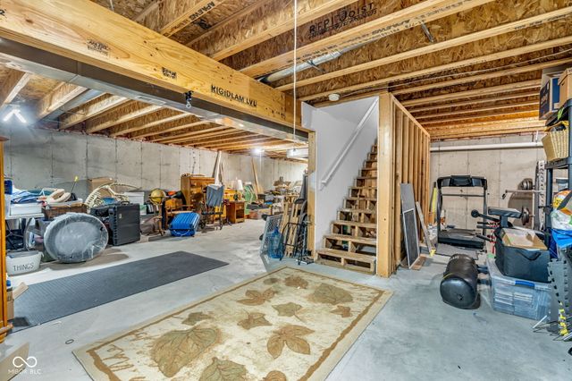 2905 Shadow Lake Drive, Indianapolis, IN 46217