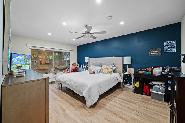 3185 NW 120th Way, Sunrise, FL 33323