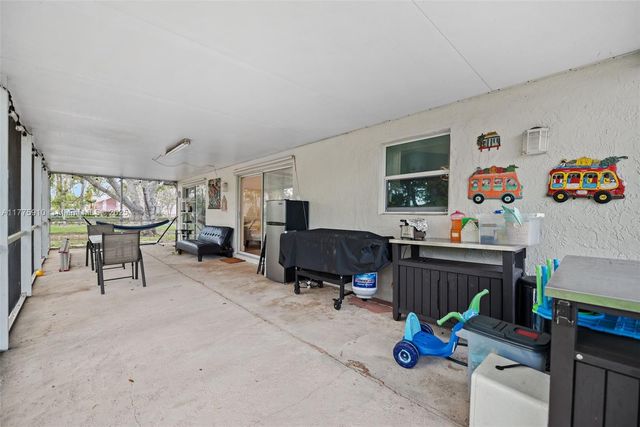 3185 NW 120th Way, Sunrise, FL 33323