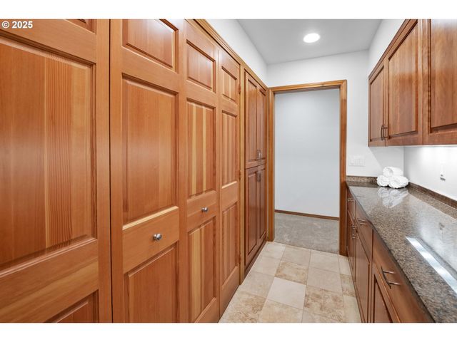 88787 BLUE HERON Rd, Gearhart, OR 97138