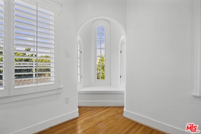 439 S Beverwil Drive, Beverly Hills, CA 90212
