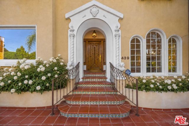 439 S Beverwil Drive, Beverly Hills, CA 90212