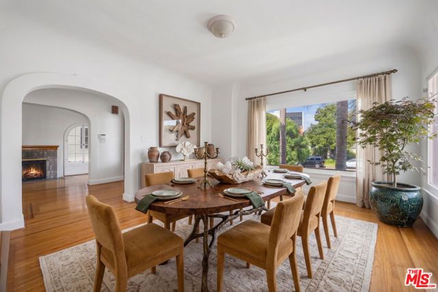 439 S Beverwil Drive, Beverly Hills, CA 90212