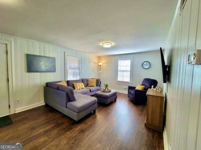 1267 Holly Street NW, Atlanta, GA 30318