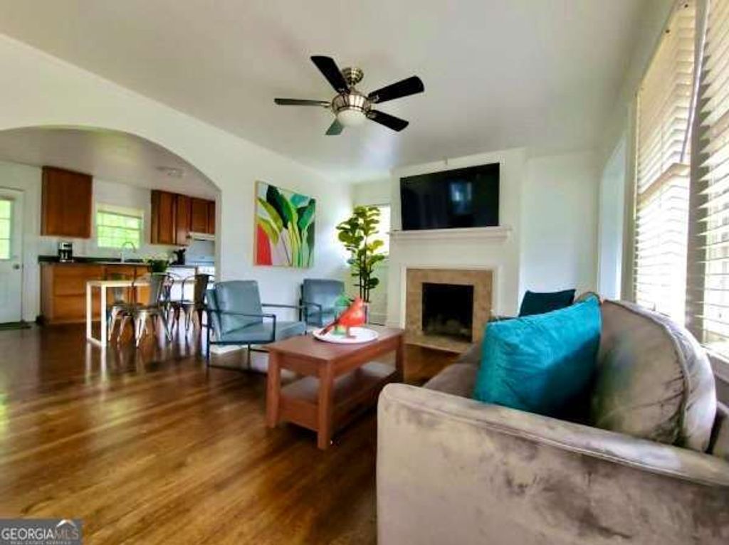 1267 Holly Street NW, Atlanta, GA 30318