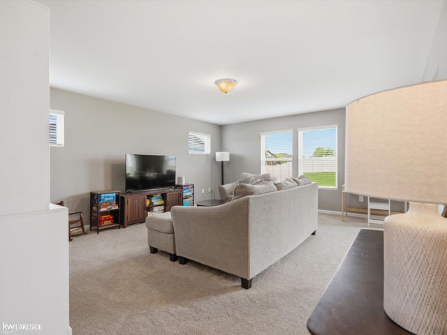 3208 Hill Hollow Lane, Howell, MI 48855