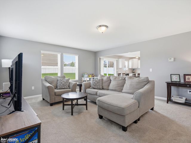 3208 Hill Hollow Lane, Howell, MI 48855