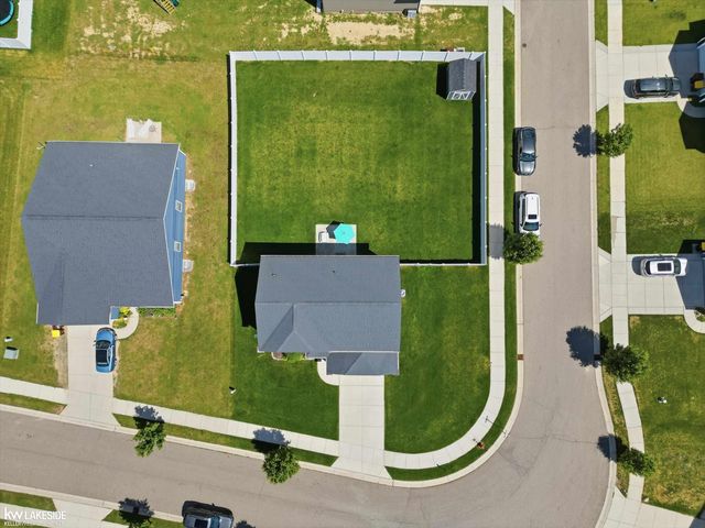 3208 Hill Hollow Lane, Howell, MI 48855