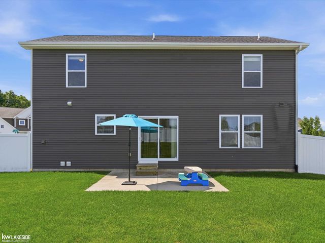 3208 Hill Hollow Lane, Howell, MI 48855