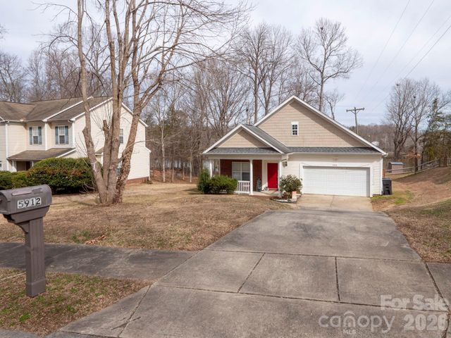 5912 Almond Road, Charlotte, NC 28227
