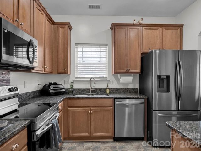 5912 Almond Road, Charlotte, NC 28227