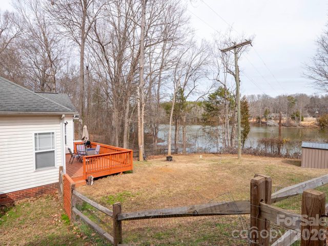 5912 Almond Road, Charlotte, NC 28227
