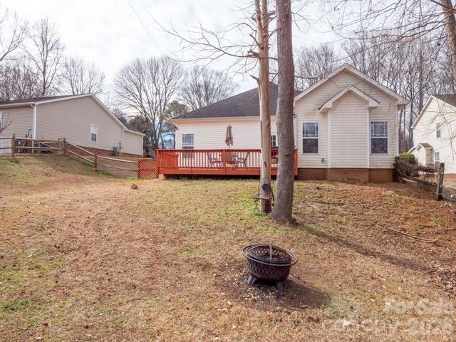 5912 Almond Road, Charlotte, NC 28227