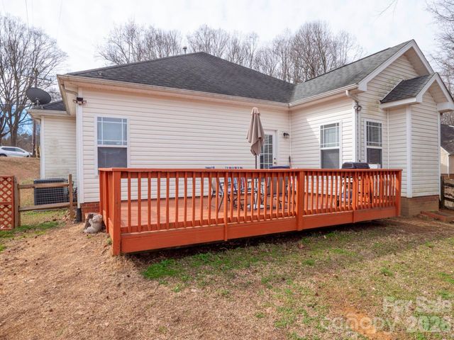 5912 Almond Road, Charlotte, NC 28227