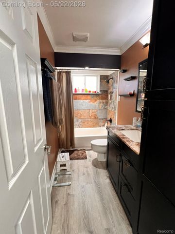 3556 Crestwood Drive, Mayfield Township, MI 48446