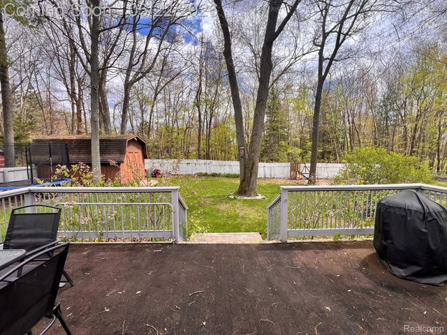 3556 Crestwood Drive, Mayfield Township, MI 48446
