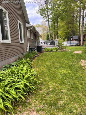 3556 Crestwood Drive, Mayfield Township, MI 48446