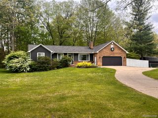 3556 Crestwood Drive, Mayfield Township, MI 48446