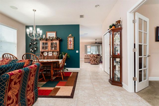 220 PARSONS WOODS DRIVE, Seffner, FL 33584