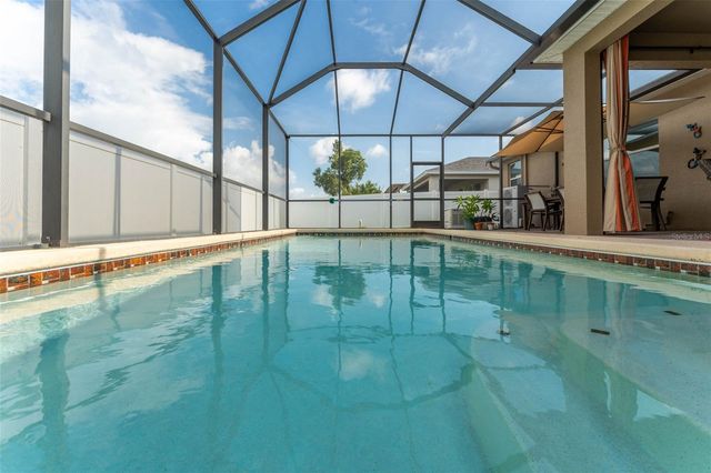 220 PARSONS WOODS DRIVE, Seffner, FL 33584