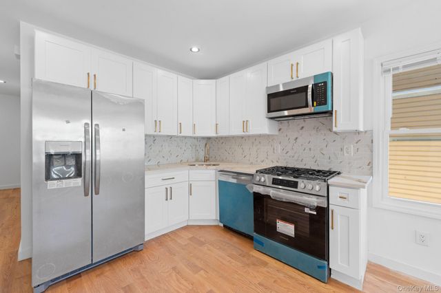 205-28 116 Road, Saint Albans, NY 11412
