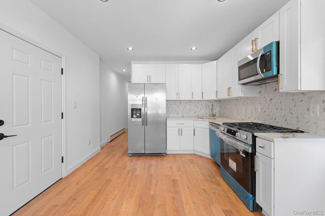 205-28 116 Road, Saint Albans, NY 11412