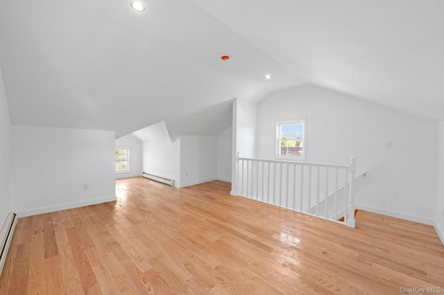 205-28 116 Road, Saint Albans, NY 11412