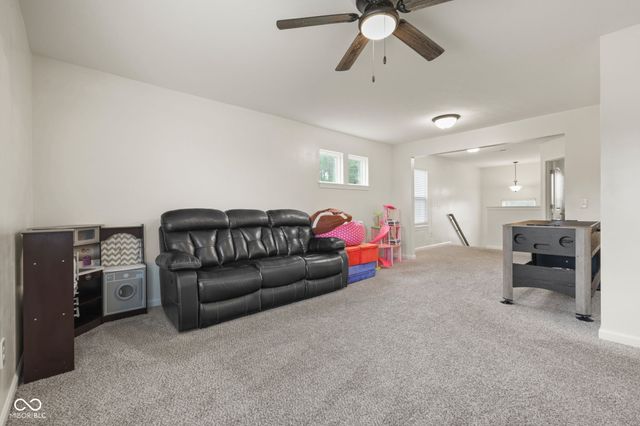 13750 N Clara Court, Camby, IN 46113