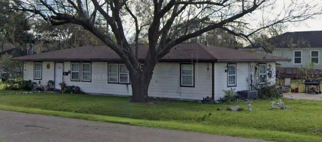 1501 State Street, South Houston, TX 77587