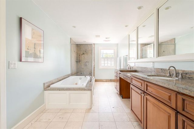 3740 NW 44 Street, Oklahoma City, OK 73112