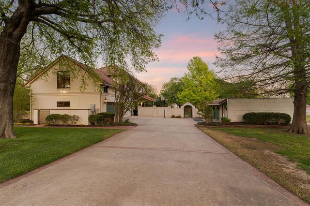 3740 NW 44 Street, Oklahoma City, OK 73112