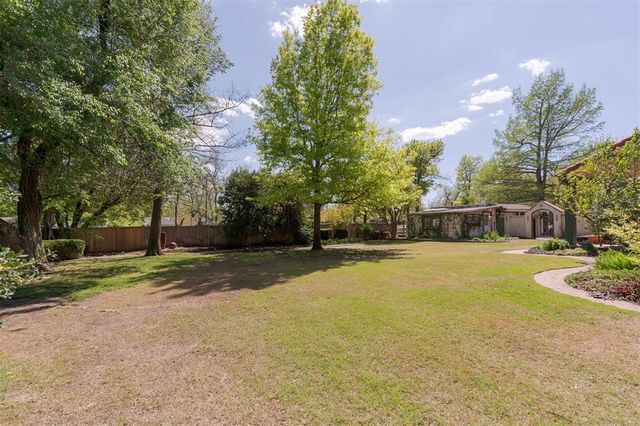 3740 NW 44 Street, Oklahoma City, OK 73112