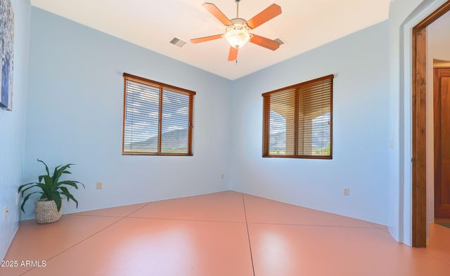 6754 E ROBERTO Loop, Hereford, AZ 85615