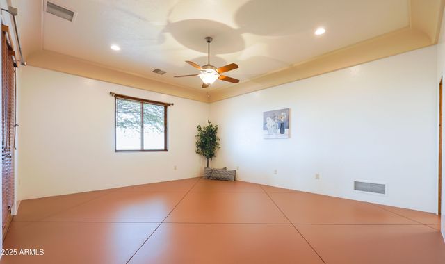 6754 E ROBERTO Loop, Hereford, AZ 85615