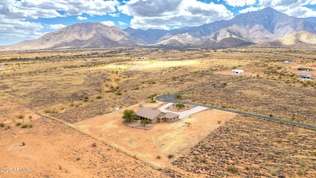 6754 E ROBERTO Loop, Hereford, AZ 85615