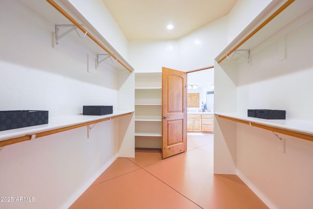 6754 E ROBERTO Loop, Hereford, AZ 85615