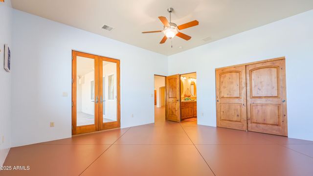 6754 E ROBERTO Loop, Hereford, AZ 85615
