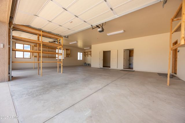 6754 E ROBERTO Loop, Hereford, AZ 85615