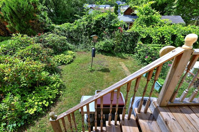 18 Court Street, Branford, CT 06405